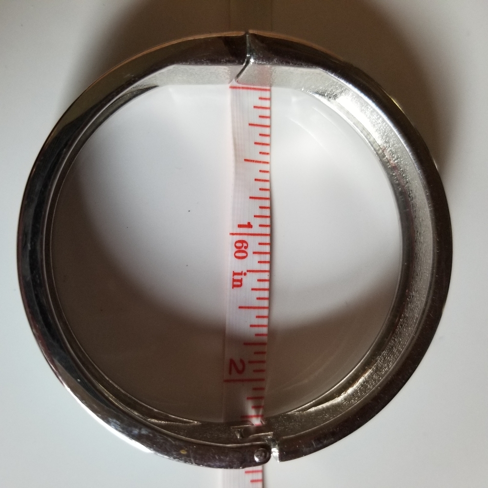 Turquoise faux moc croc magnetic bangle bracelet - Picture 7 of 8